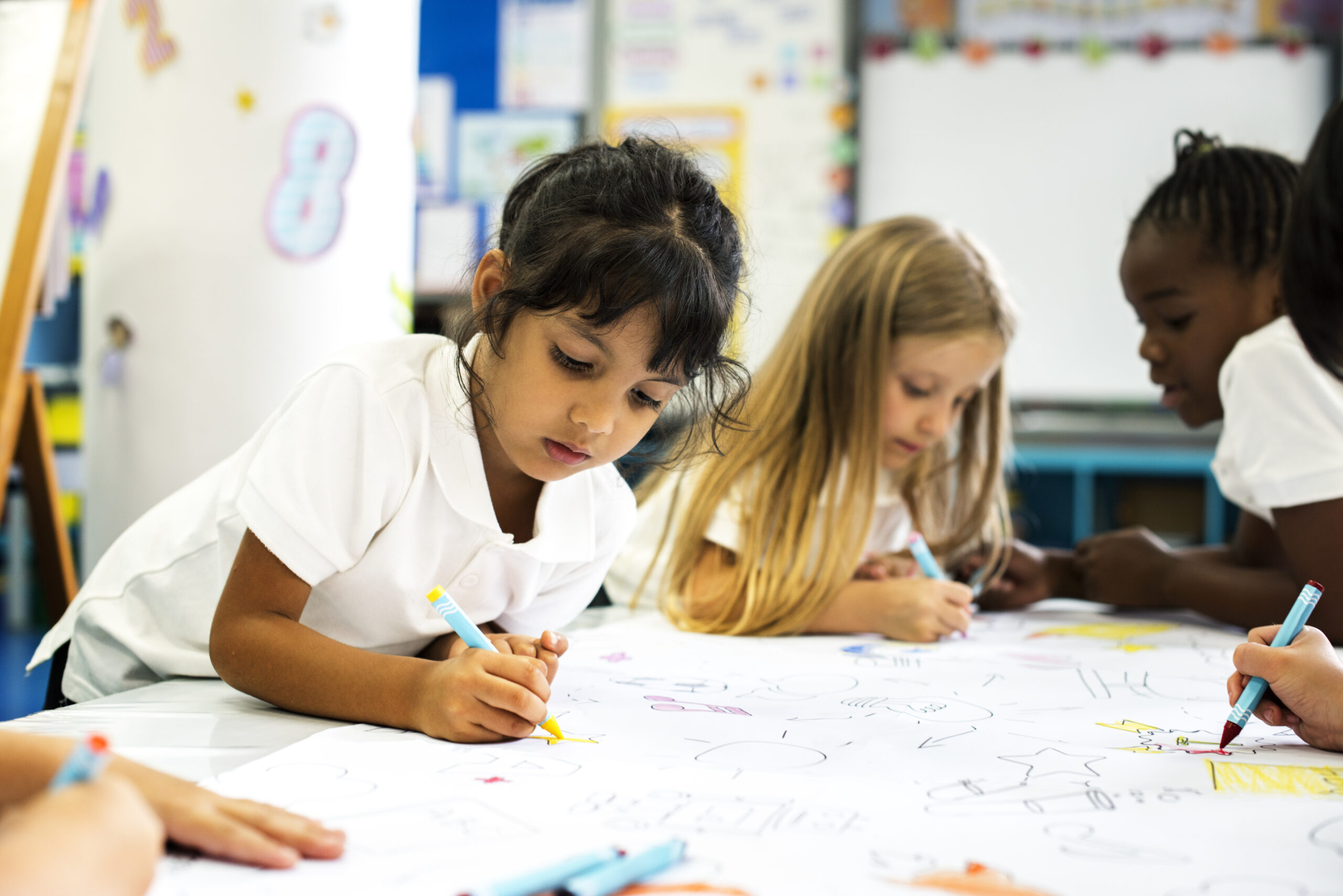 Kids,Hands,Holding,Colored,Pencils,Painting,On,Art,Drawing,Paper